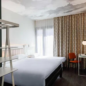 3* Hotel Ibis Lyon Est