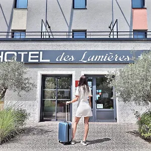 Des Lumieres Lyon Arena Stadium Hotel